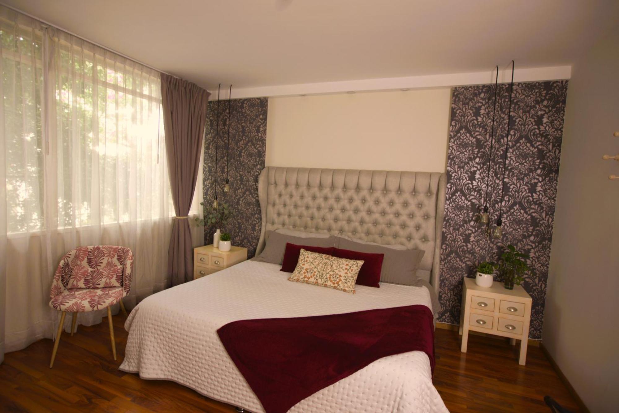 Morada Luna Condesa 6 *